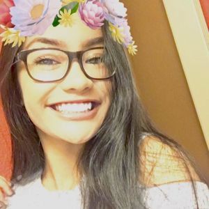 Meet your Posher, Reyshelle